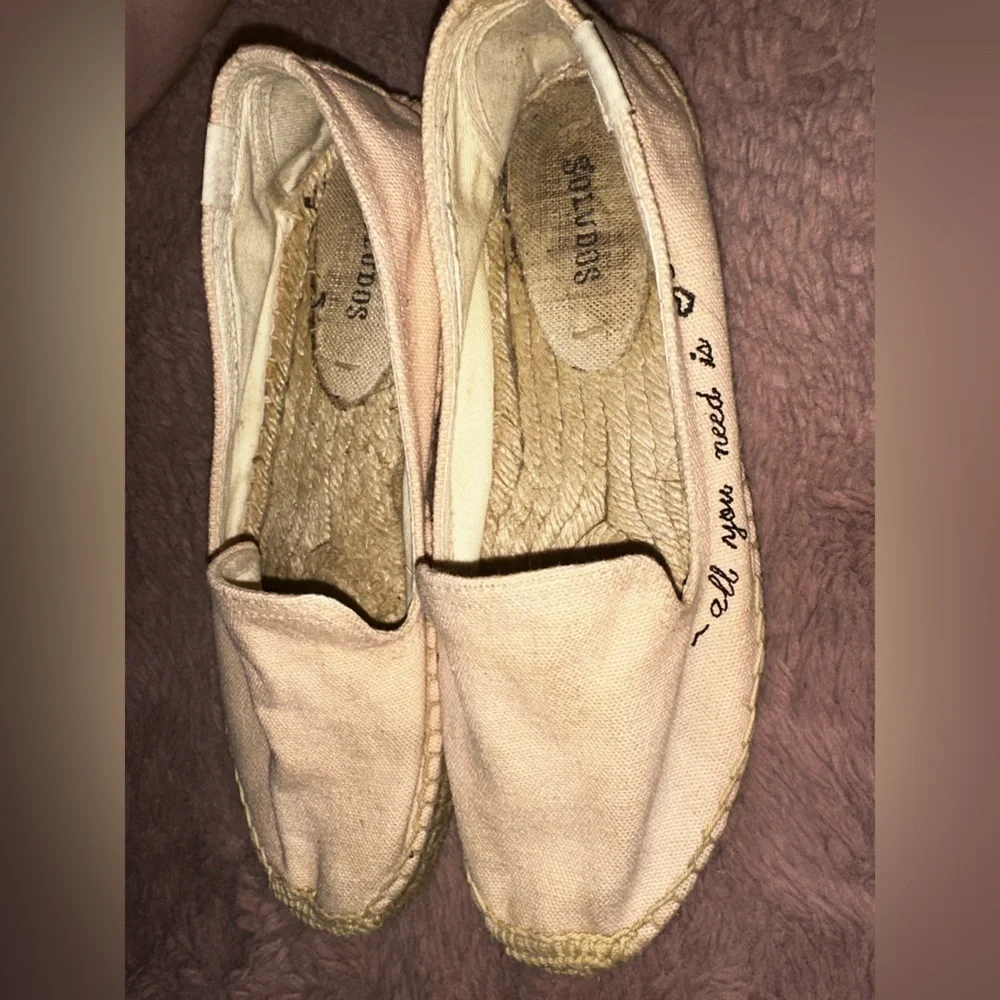 Soludos Women's cream Espadrilles flats 7.5 summer vacation beach